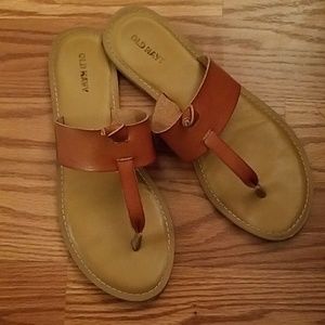 Cute T sandals